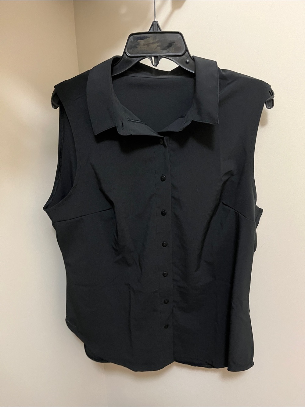 Blackmilk Black Sleeveless Button-Front Collared Top